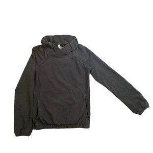 Lululemon women’s sweatshirt
